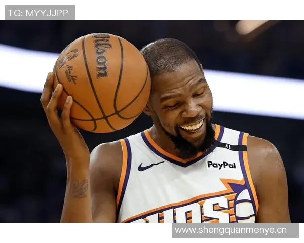 杜兰特称赞欧锦赛锻炼提升申京实力成为更优秀的球员