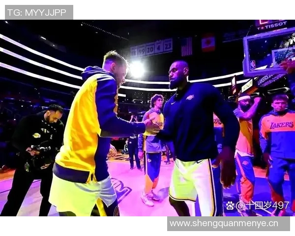 浓眉谈揭幕战备战计划强调通过录像分析提升球队表现