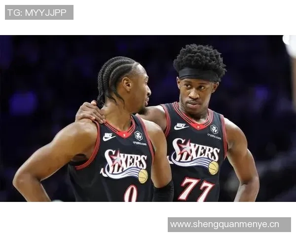 埃奇库姆盛赞马克西出色表现称其为真正的球队领袖与合作伙伴